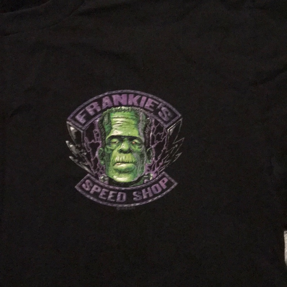 Custom tee - Picture 2 of 3